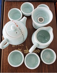 龙泉青瓷粉青全套功夫茶具 快者得閒置品未使用  中秋 🥮 月餅 Dior Loewe Coach Ralph Goyard Ateez 崔傘 劉宇寧