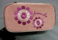 全新正貨Anna sui 化妝包 飾品櫃正品 粉紅刺繡小花金屬閃耀雙層化妝包