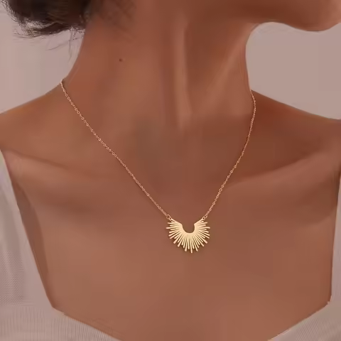 Stainless Steel Jewelry Sun Rays Necklace For Women,18k Gold Plated Pendant Chain For Mom Girlfriend