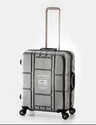 來自日本的A.L.I精品旅行箱～二手V-ROOX 25吋 MAX時尚硬殼鋁框行李箱 LUGGAGE