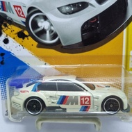 Diecast Hotwheels 1:64 bmw M3 GT2 WHITE/WHITE