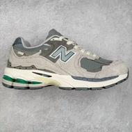 New Balance 2002R Protection M2002RDA