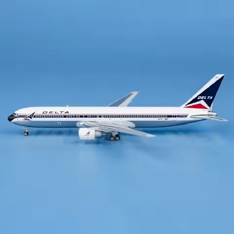 Phoenix 1:400 Scale PH04569 Delta Air Lines 767-300 N117DL Diecasts Collectible Aircraft Model Metal