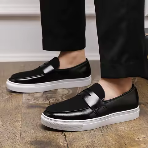Fashion Men's Casual Slip-on Leather Shoes Men Classic British Style Penny Loafers Mens Outdoor Boar