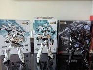 Threezero 機動警察  Unit 1, Unit 3, and Griffon Robot Figures