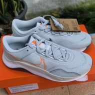 Nike Men's Original Legend Essential 3 Next Nature Workout Shoes - Light Silver DM1120-008