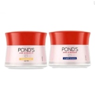 - POND'S Ponds Age Miracle Day/Night Cream 50 g/10 g