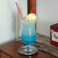 Japanese Showa Retro Classic Goblet Buffet Sundae Cup Melon Soda Cup