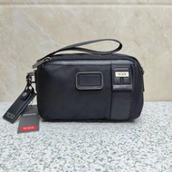 卐❆ TUMI Tuming multi-functional business casual hand bag fashion simple one-shoulder Messenger bag clutch 2223406