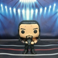 WWE FUNKO POP 23 ROMAN REIGNS