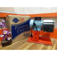 Electric coconut grater