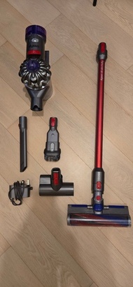 Dyson V8 (機身電池已壞）