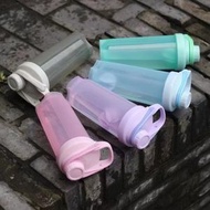 Others - 500ml 運動健身搖搖杯 攪拌奶昔杯 早餐杯 水杯 水樽「顏色隨機」【平行進口】
