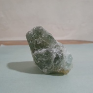 Batu Aquamarine Mentah