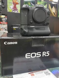Canon R5 R 5 行貨過保養 8K 錄影 高速20張 不是 R5 II R6 II R3 R8,  跟 LP-E6NH 電 直搗 battery grip BG-R10 另購BGR10 $11