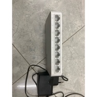 5-port / 8-port 10/100Mbps LAN Switch – Used product – adapter included