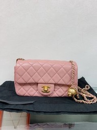 (Hold) Chanel 玫瑰粉色金球  classic flap mini cf 20 with pearl crush