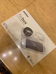 全新未開封行貨momax Airbox 無線充電器 10000aMh