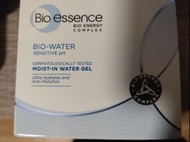 Bio essence 水感舒緩保濕凝露