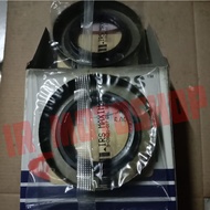 ISUZU ELF KAD NHR55 TLD54 PS77 REAR GEAR TRANSMISSION OIL SEAL