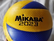 Mikasa MVA200 Volleyball Ball / Volleyball Games