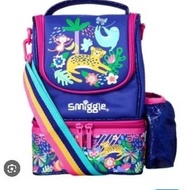 SMIGGLE LUNCH BOX NEW
