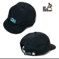 日本山系戶外潮牌Go Slow Caravan黑色鴨嘴帽。