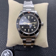 TUDOR ZF factory biwan is equipped with a 39 mm automatic Zafiro mirror