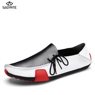 SAGYRITE Loafers สำหรับผู้ชาย Slip-On Soft Sole รองเท้าหนังแฟชั่นสบายคลาสสิกแบนขนาดใหญ่ชาย Loafers