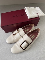 Bally Janelle Bone Calf Plain Loafers