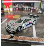 Hotwheels Premium Mercedes Benz CLK GTR