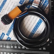 Cảm Biến Khoảng Cách phát hiện vật cản hồng ngoại E18-D80NK áp: 5V 3-80cm kde2352