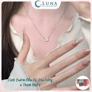 [Free box] Small Butterfly Necklace "Flutter" | Lower Head Butterfly Wing, Gentle & Pure