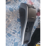 toyota wish 2009 - 2017 center console box original pre facelift model made in japan zge20 zge21 zge