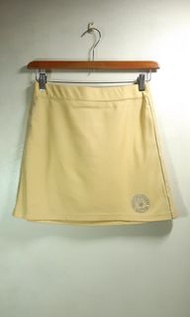 USNS 黃色 美式 銀邊 簡約 鬆緊 褲頭 品牌 小標 素色 休閒裙 短裙 女 穿搭 Y2K 古着 （全新，些許瑕疵）