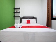 RedDoorz Syariah near DBL Arena 2