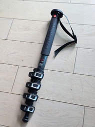 Manfrotto XPRO plus 碳纖  5節 單腳架