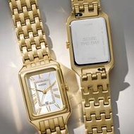 Fossil Women's Raquel Quartz Stainless Steel Three-Hand Watch, Square Series, Stainless Steel Case/C