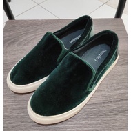 HIJAU Green HOTWIND Slip On Shoes