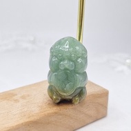 溫潤雙彩色手工雕刻吞金獸吊墜 |天然緬甸玉A貨翡翠