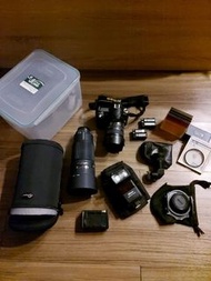 🌻🎇🛋【相機套裝】Nikon 長短鏡。閃光燈。色牌等配件連防潮膠箱。【所見全部❗️不散賣❗️不議價❗️】