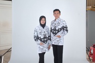 Baju PGRI WANITA Batik Hitam Putih Lengan Panjang / Kemeja PGRI Wanita / Pakaian Kerja Guru / Atasan PGRI Wanita Ada Saku
