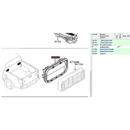 (ของแท้) UF9R51921 ช่องระบายอากาศข้างหลัง มาสด้า BT 50 PRO ปี 2012 (MST) ราคาต่อ ข้าง