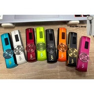 Sony NWZ-B172F/NW-E052/NW-S744/NW-S764 MP3 with Built-in FM Tuner 2/4/8 GB - 2ND