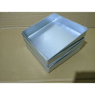 Square cake pan Bread pan/ Brownie pan size 20, 20, 20, 20 cm high