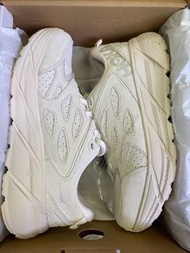 Hoka U Clifton Suede us8.5