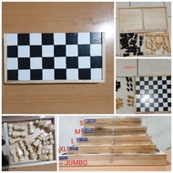 WOODEN CHESS / CHESS BOARD
