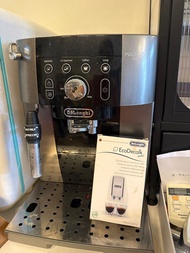 delonghi magnifica smart 咖啡機