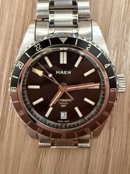 MAEN Hudson GMT 自動腕錶