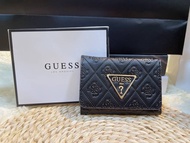 กระเป๋าสตางค์ guess ใบสั้น 🤍